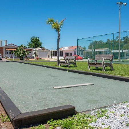Majestic Oaks RV Resort Zephyrhills Exterior foto